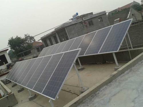 3种屋顶结构的太阳能电池方阵安装